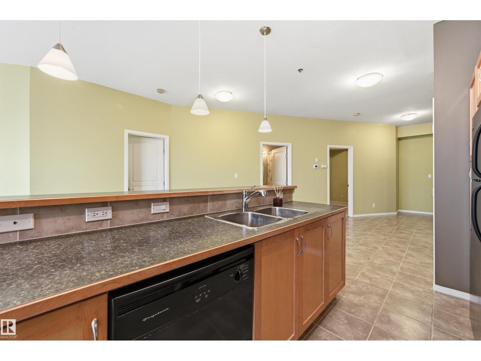 248 4827 104A Street NW - Photo 16
