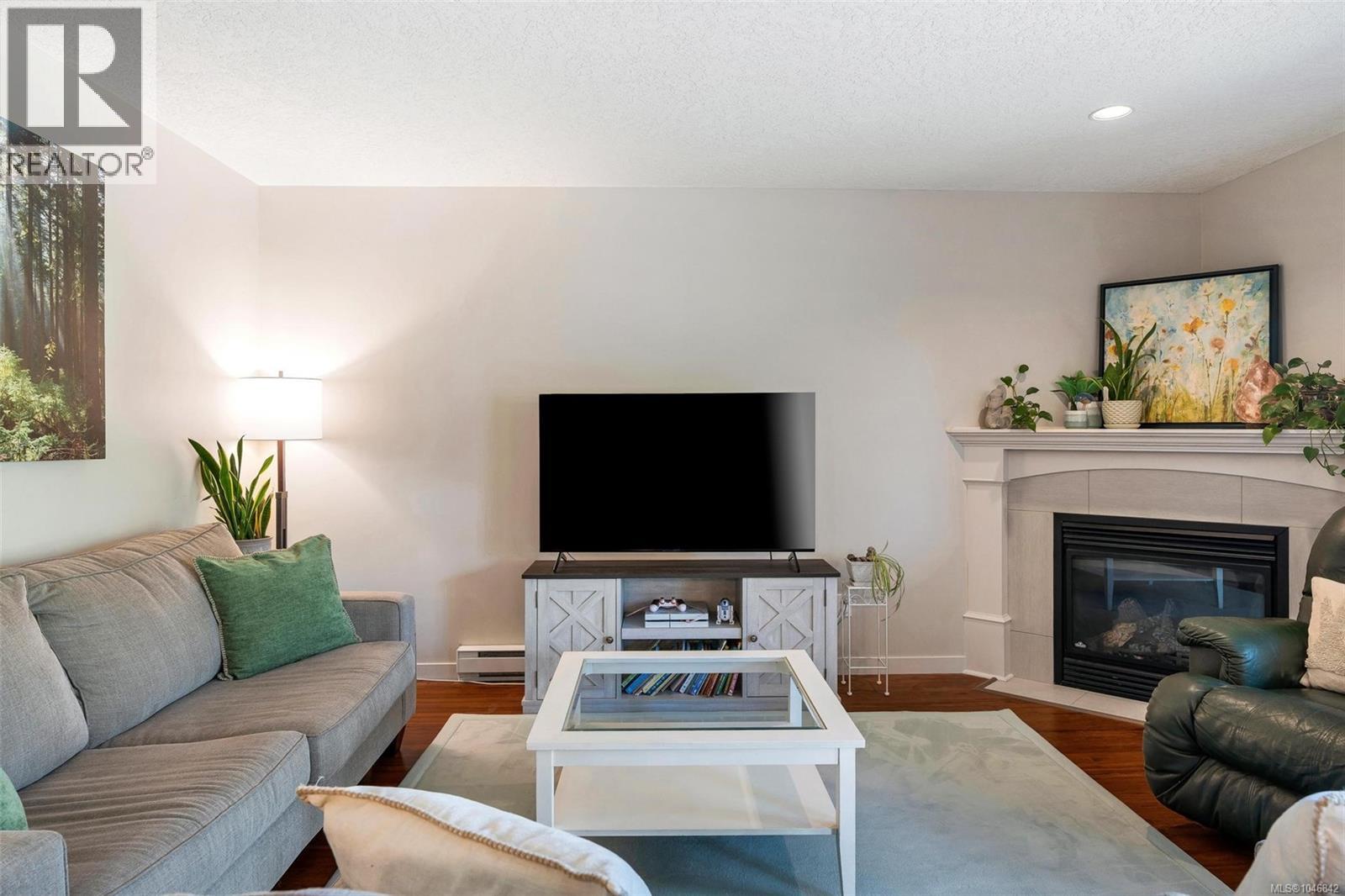 #9 6250 Palahi Rd - 11
