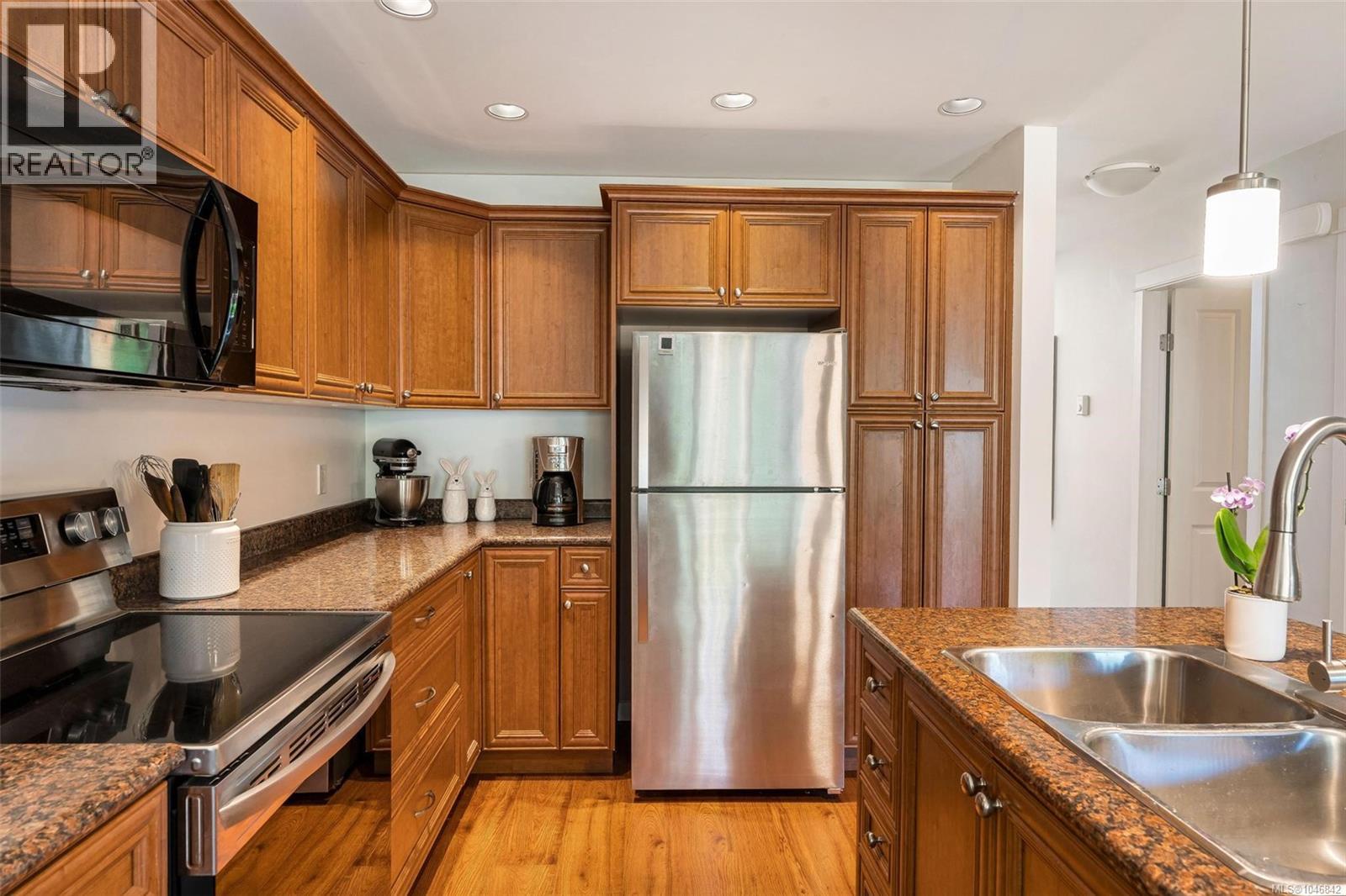 #9 6250 Palahi Rd - 19