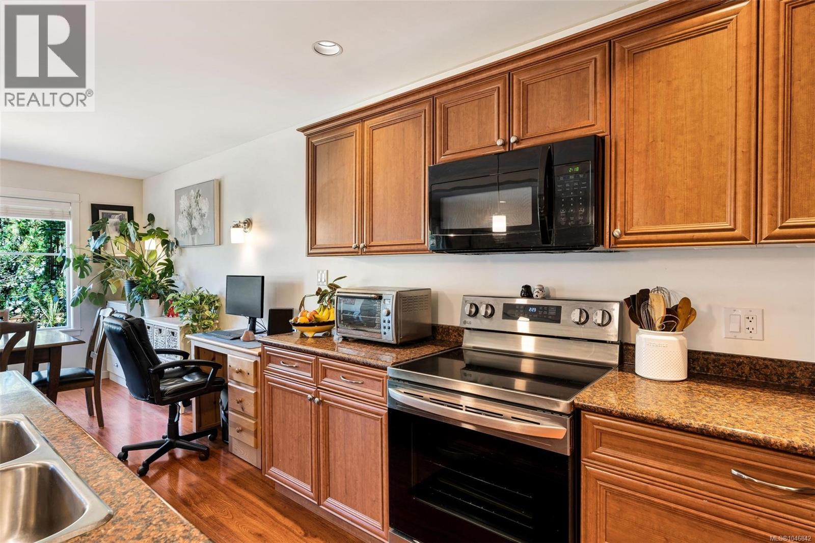 #9 6250 Palahi Rd - 21