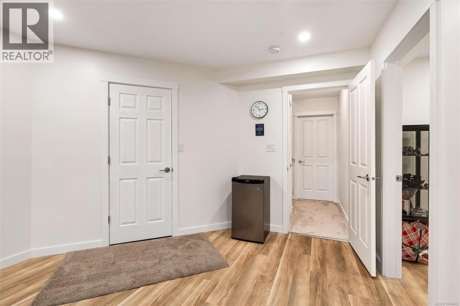 #9 6250 Palahi Rd - 54
