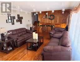 17 Hicks Road thumbnail 11