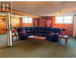 17 Hicks Road thumbnail 16
