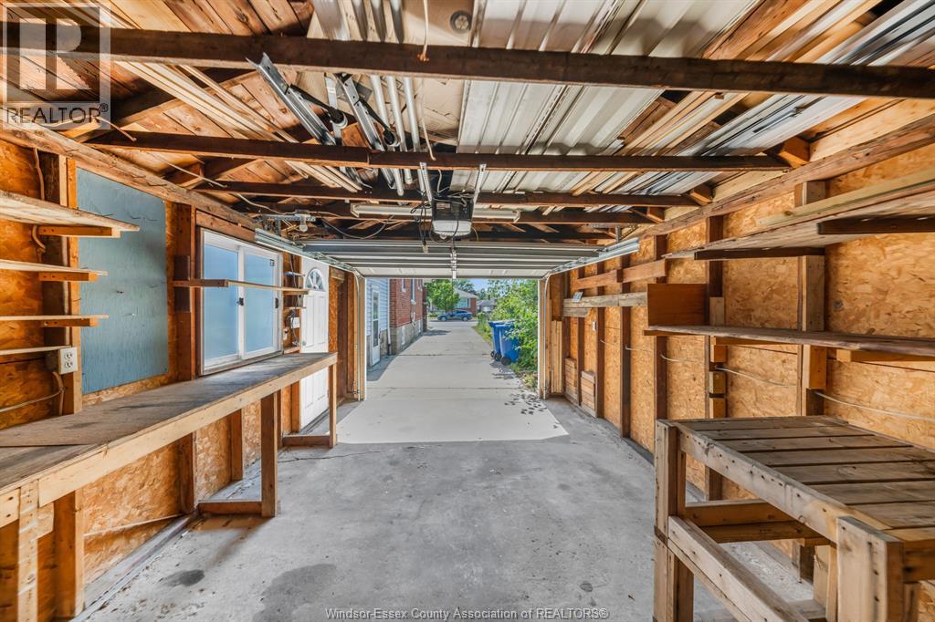 1356 PILLETTE - Image 15
