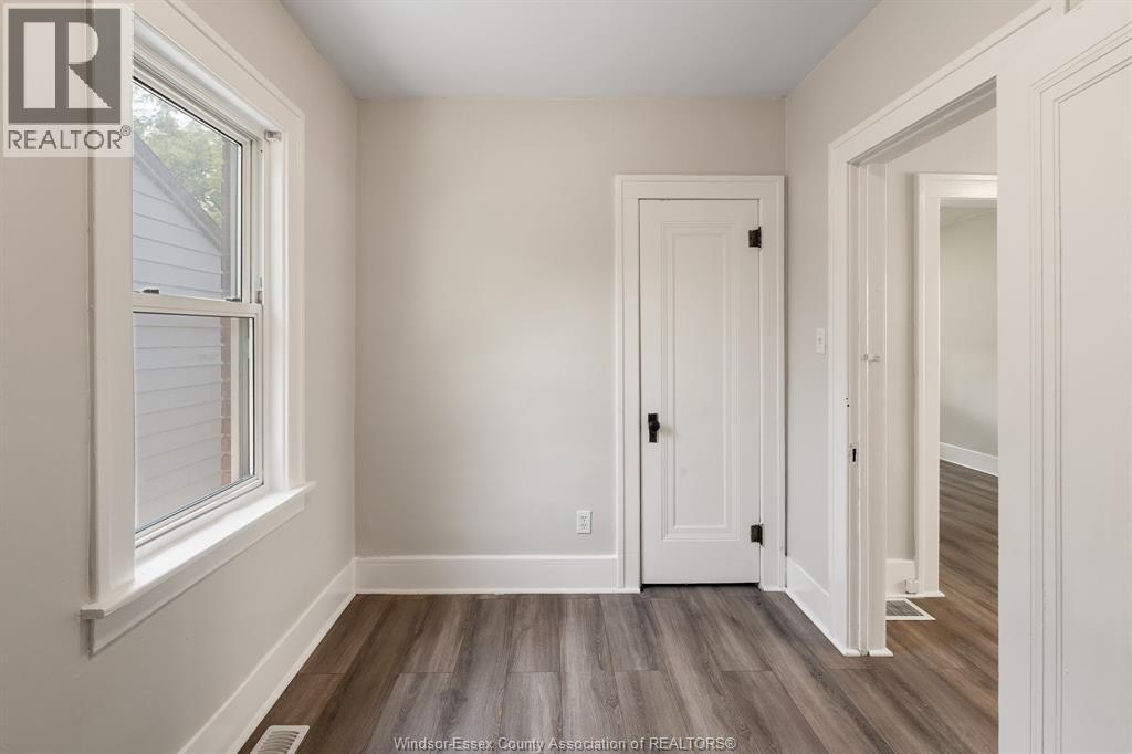 1054 Josephine - 14