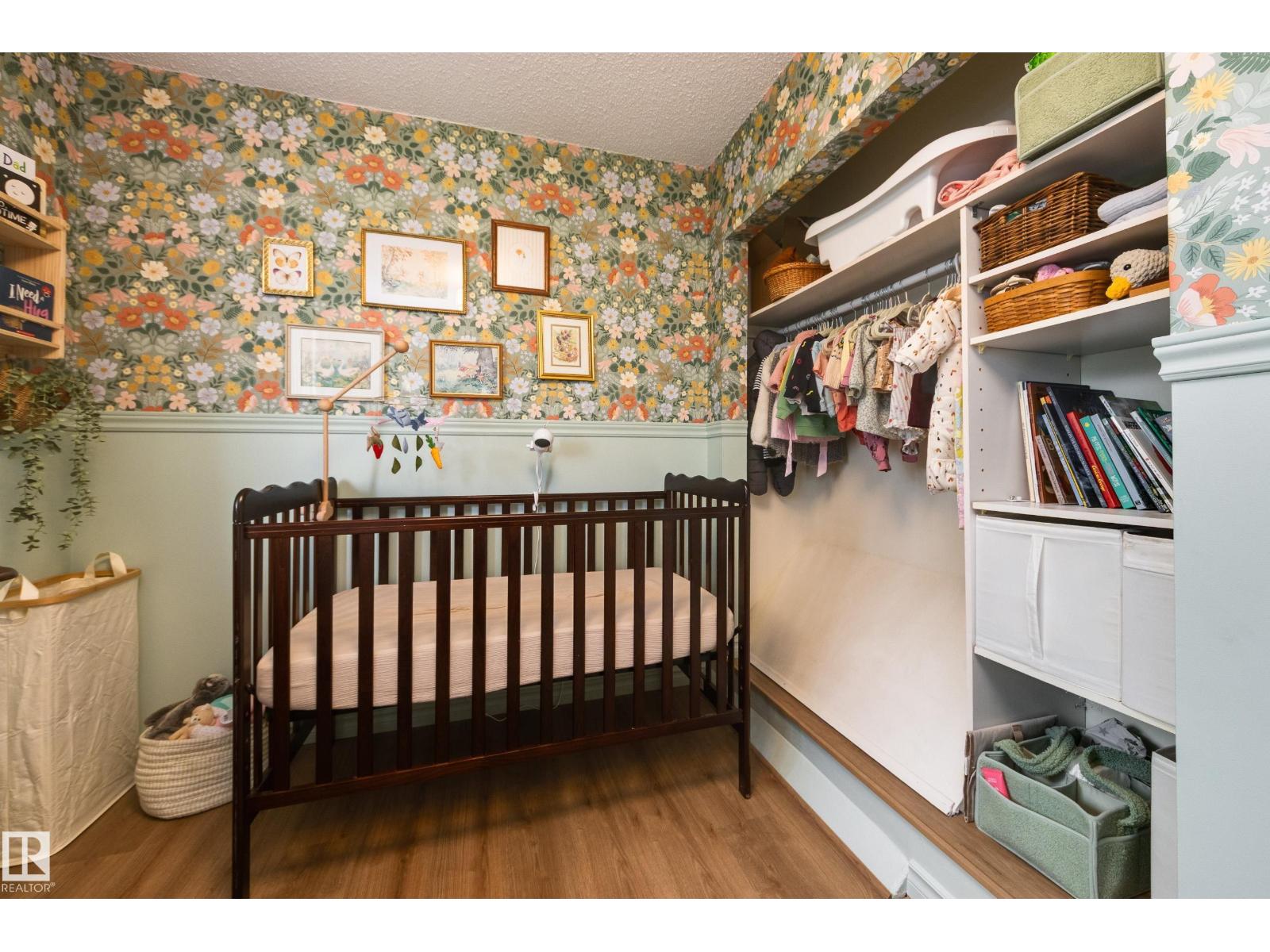 4233 85 ST NW - 20