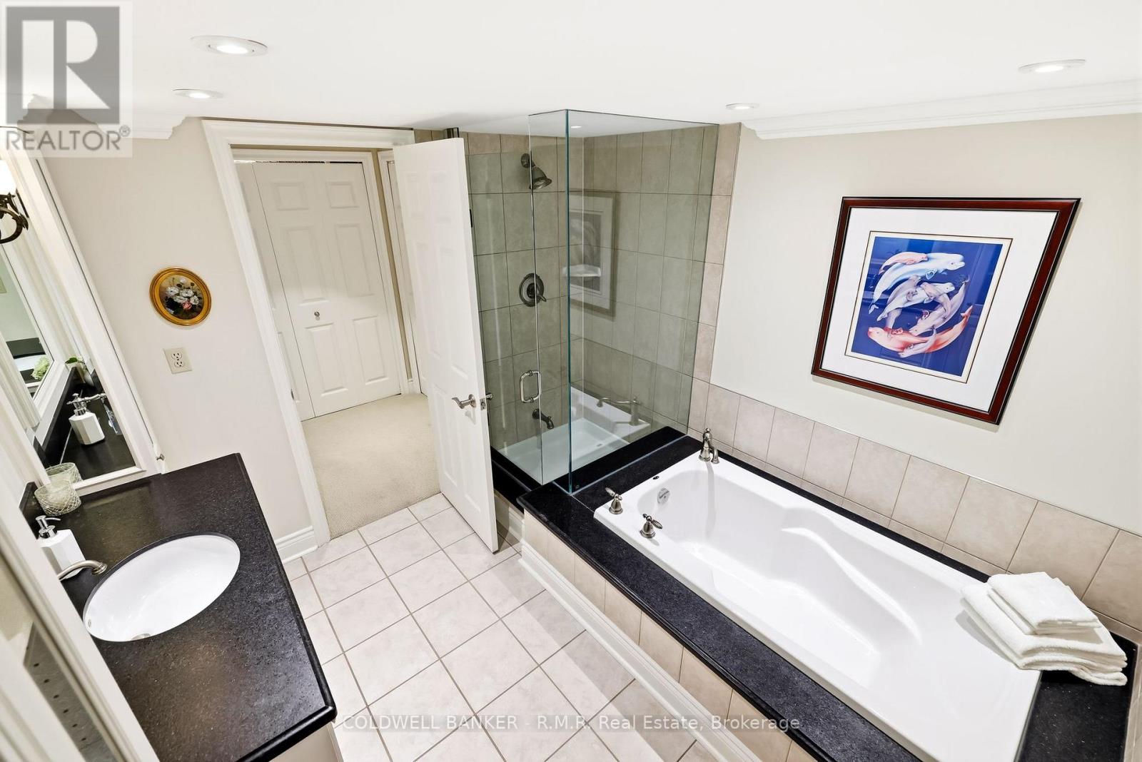 #305 900 WILSON ROAD N - Image 36