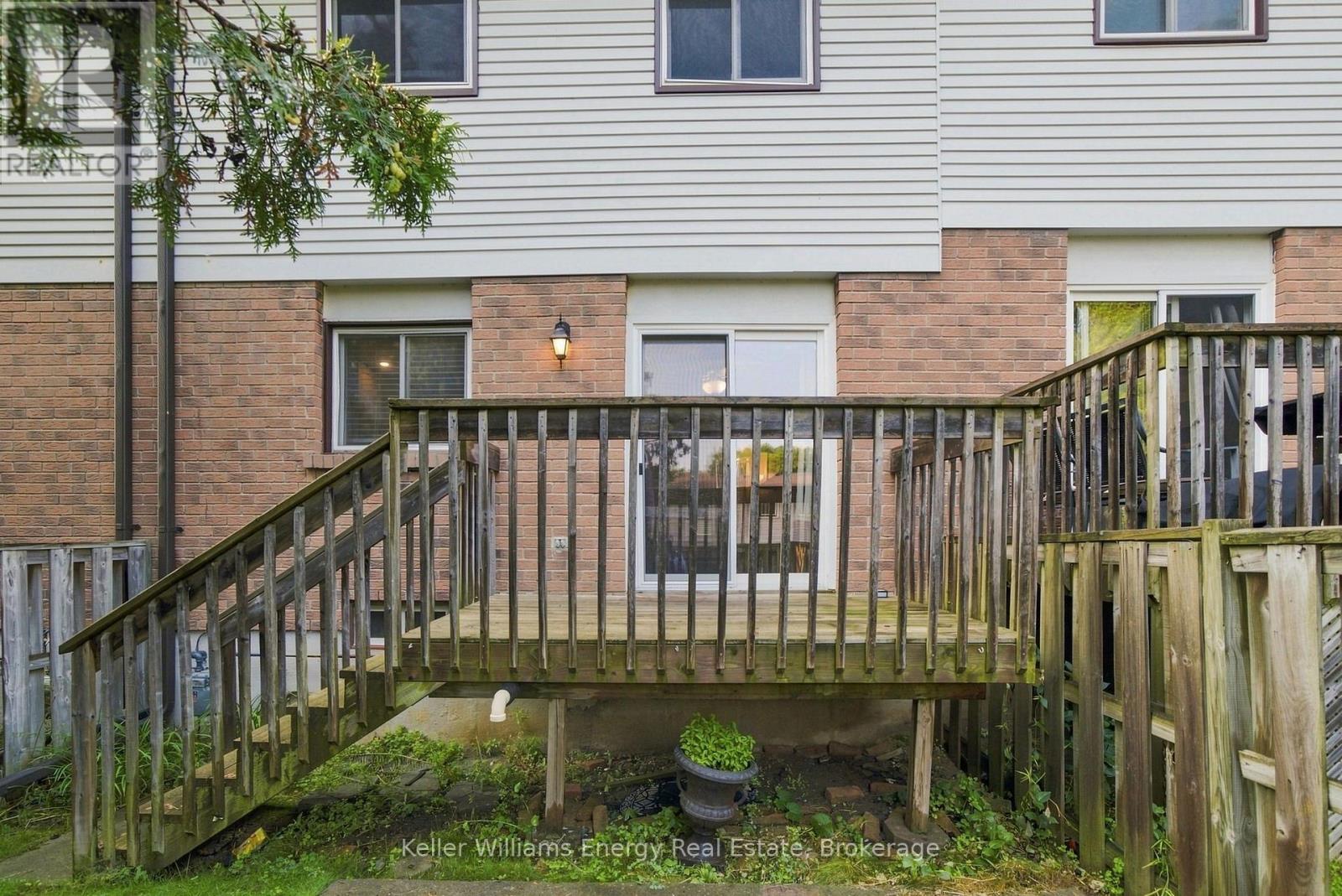 #105 700 HARMONY ROAD N - Image 31