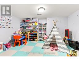 1333 Wadebridge Crescent, Oshawa, ON L1K3B2 Photo 43