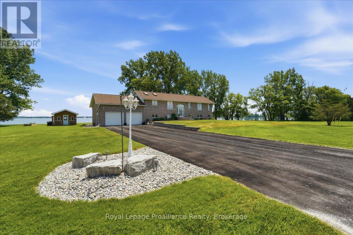 40 WALLBRIDGE CIRCLE - 2