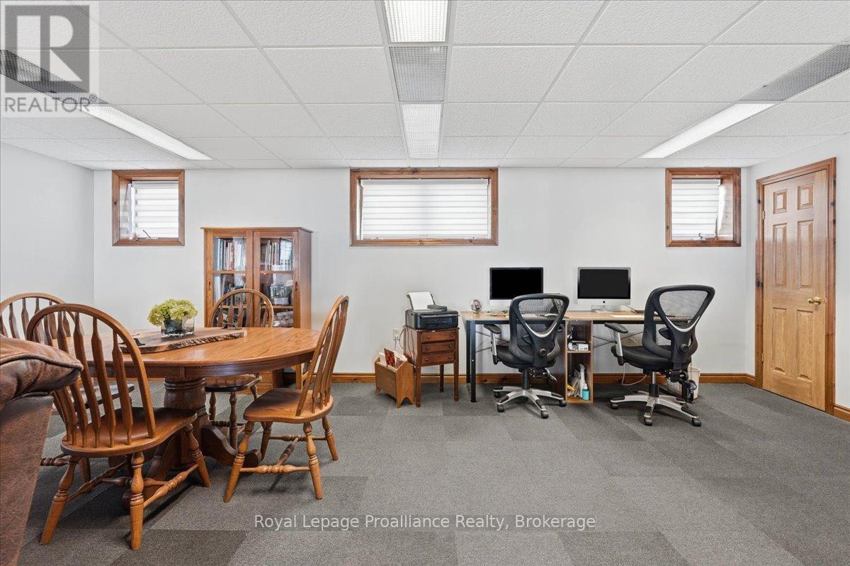 40 WALLBRIDGE CIRCLE - Image 25