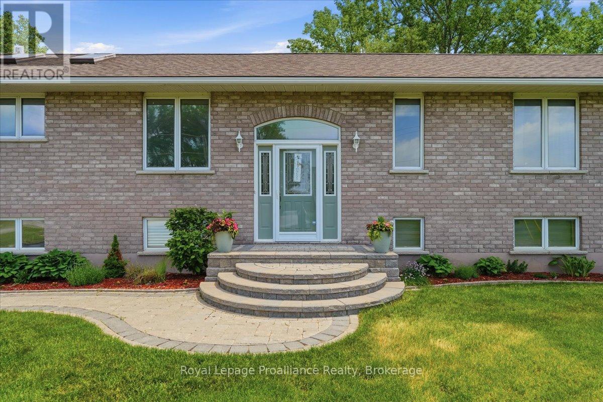 40 WALLBRIDGE CIRCLE - Image 4