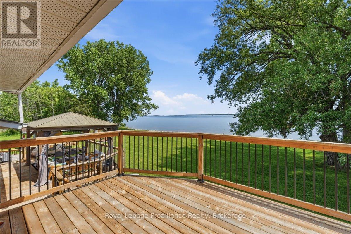 40 WALLBRIDGE CIRCLE - Image 32
