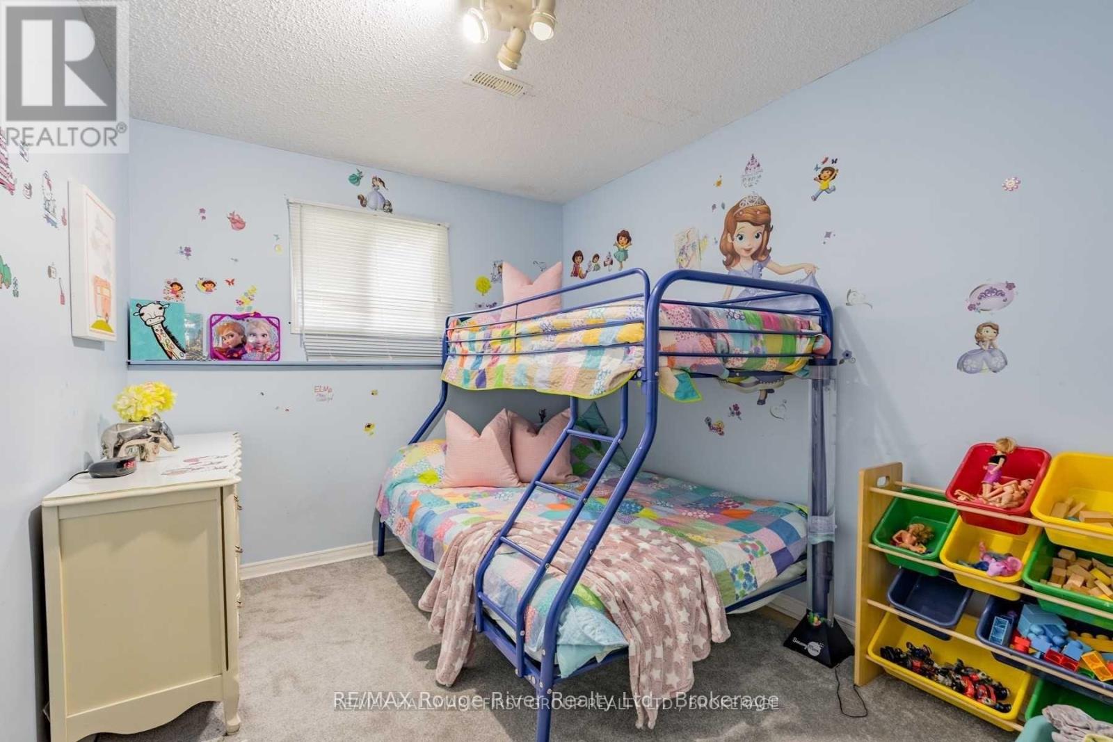 465 BURNHAM MANOR COURT - Image 13
