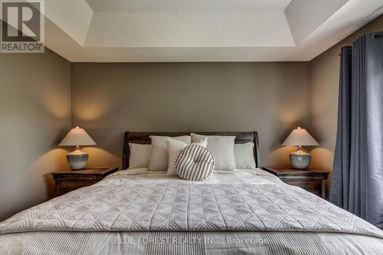 2058 WESTPOINT HEIGHTS - Image 34