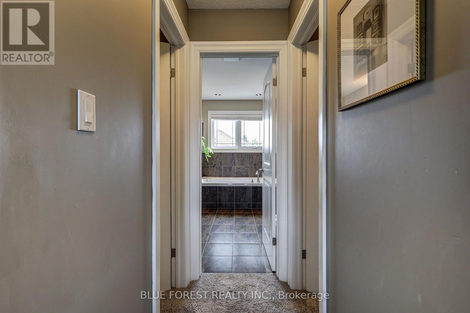 2058 WESTPOINT HEIGHTS - Image 35