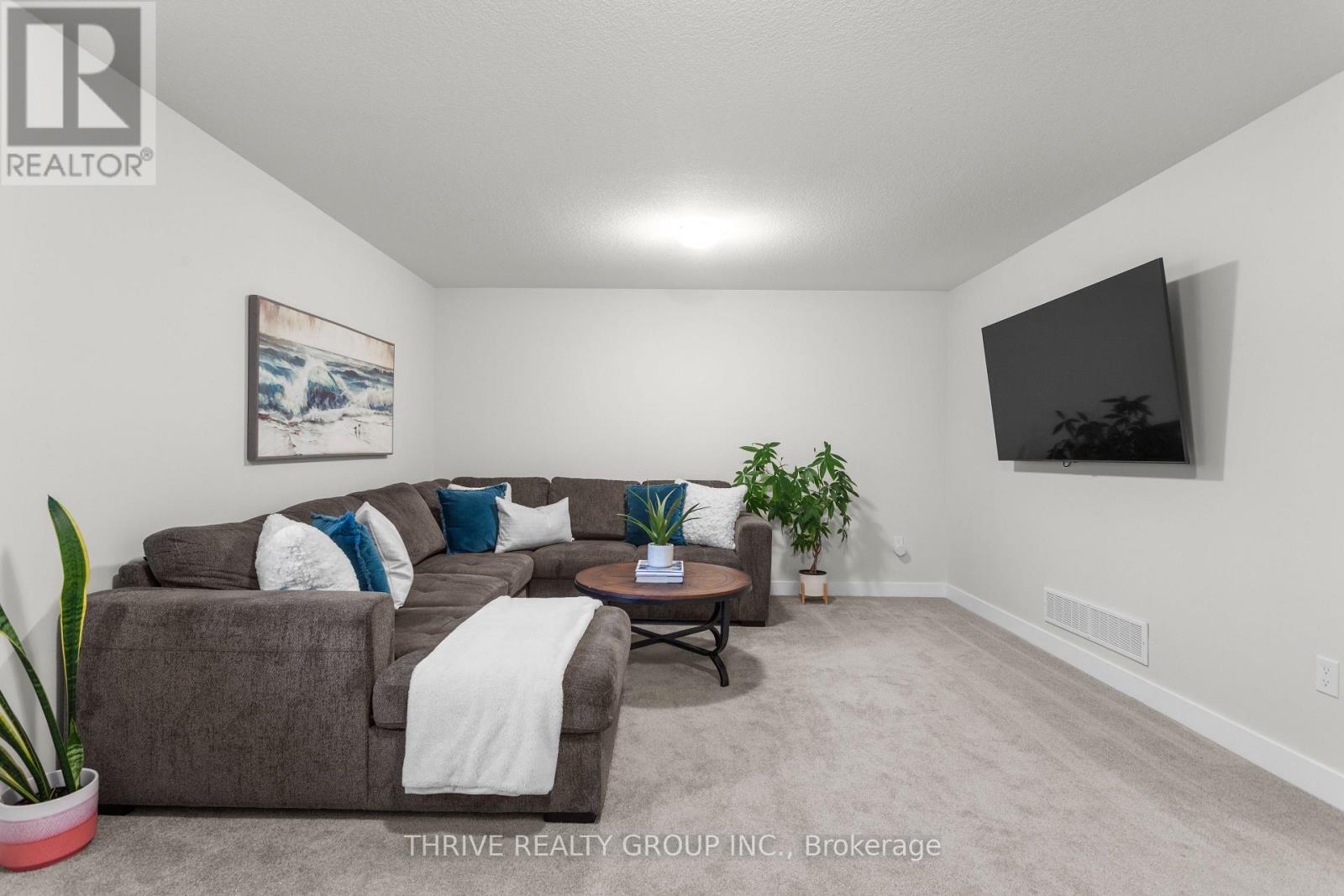 #25 1070 MEADOWLARK RIDGE - Image 12