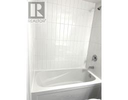 Bsmnt - 162 Penetanguishene Road, Barrie, ON L4M7C3 Photo 9
