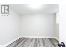 Bsmnt - 162 Penetanguishene Road, Barrie, ON L4M7C3 Photo 6