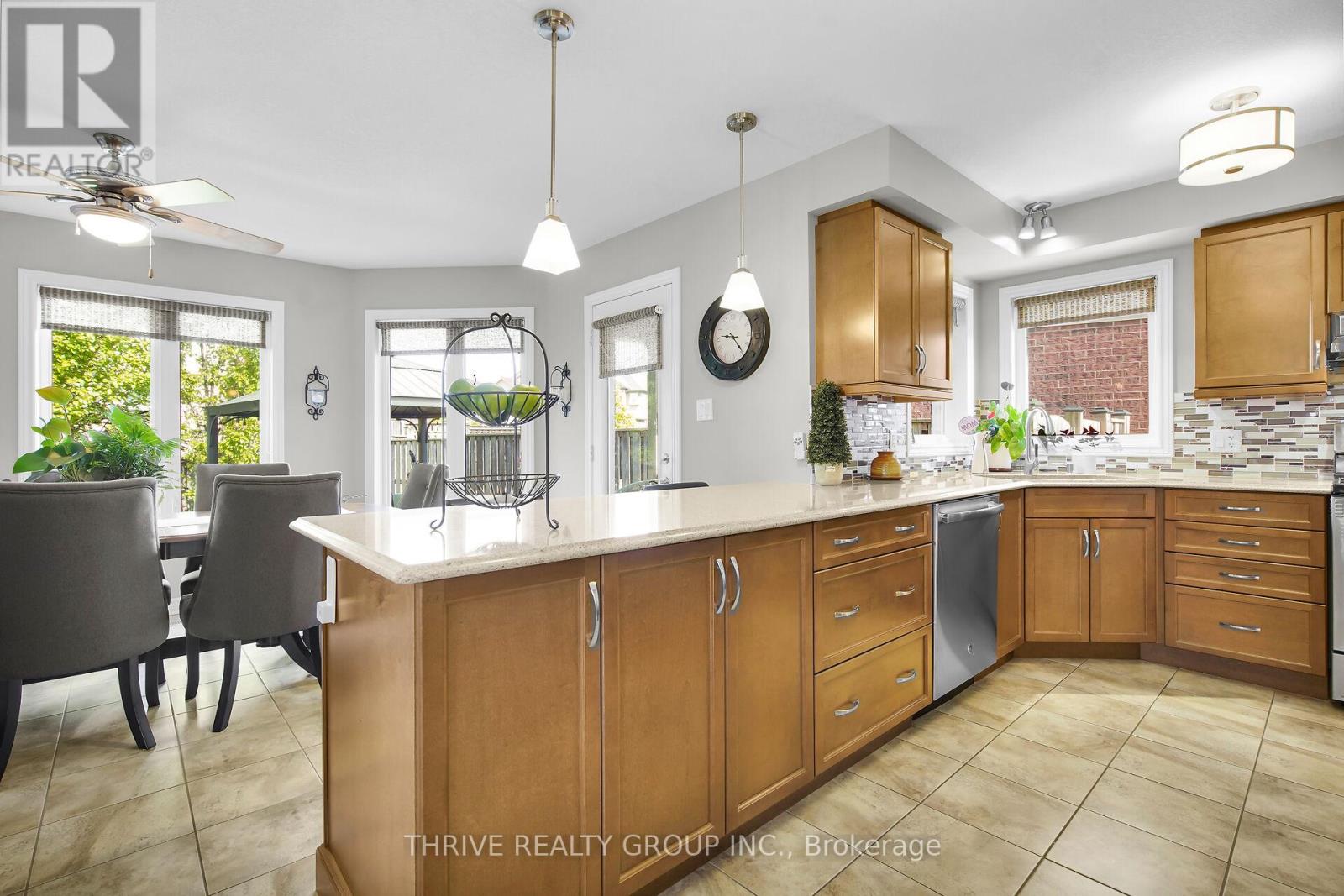 3202 EMILYCARR LANE - Image 13