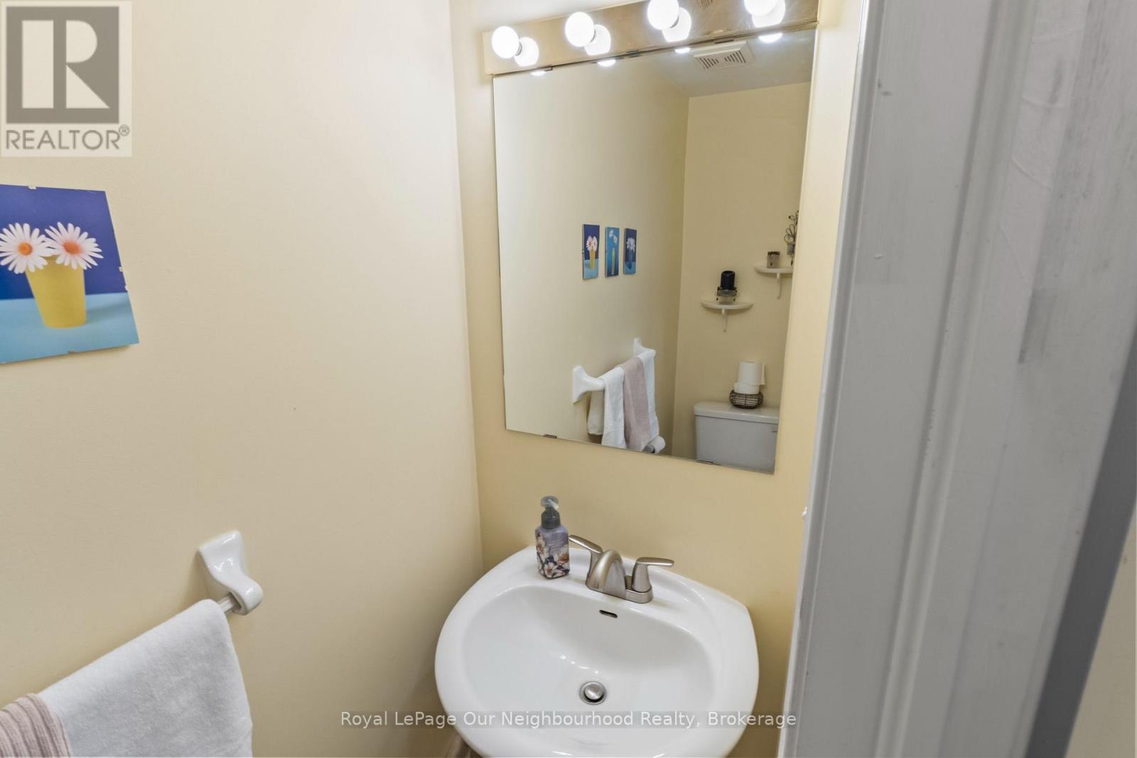 16 NOBBS DRIVE - Image 12