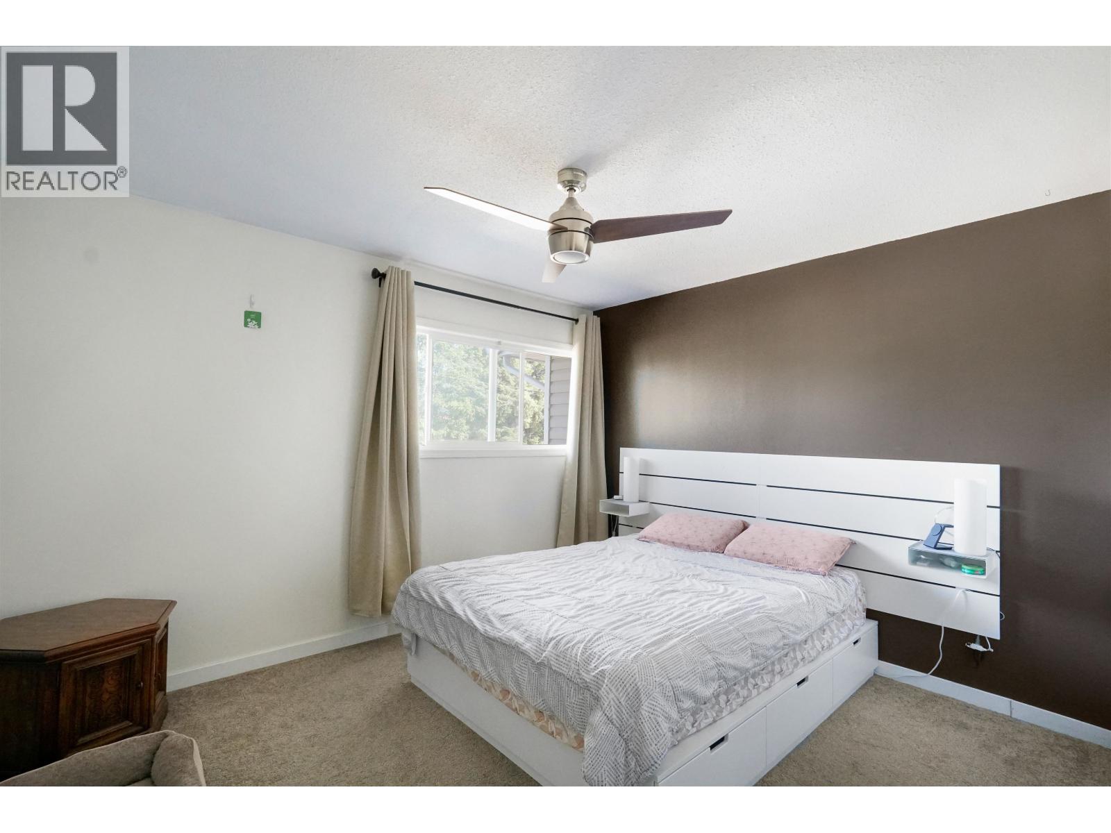 #2 20 CLIFFORD STREET - Image 11