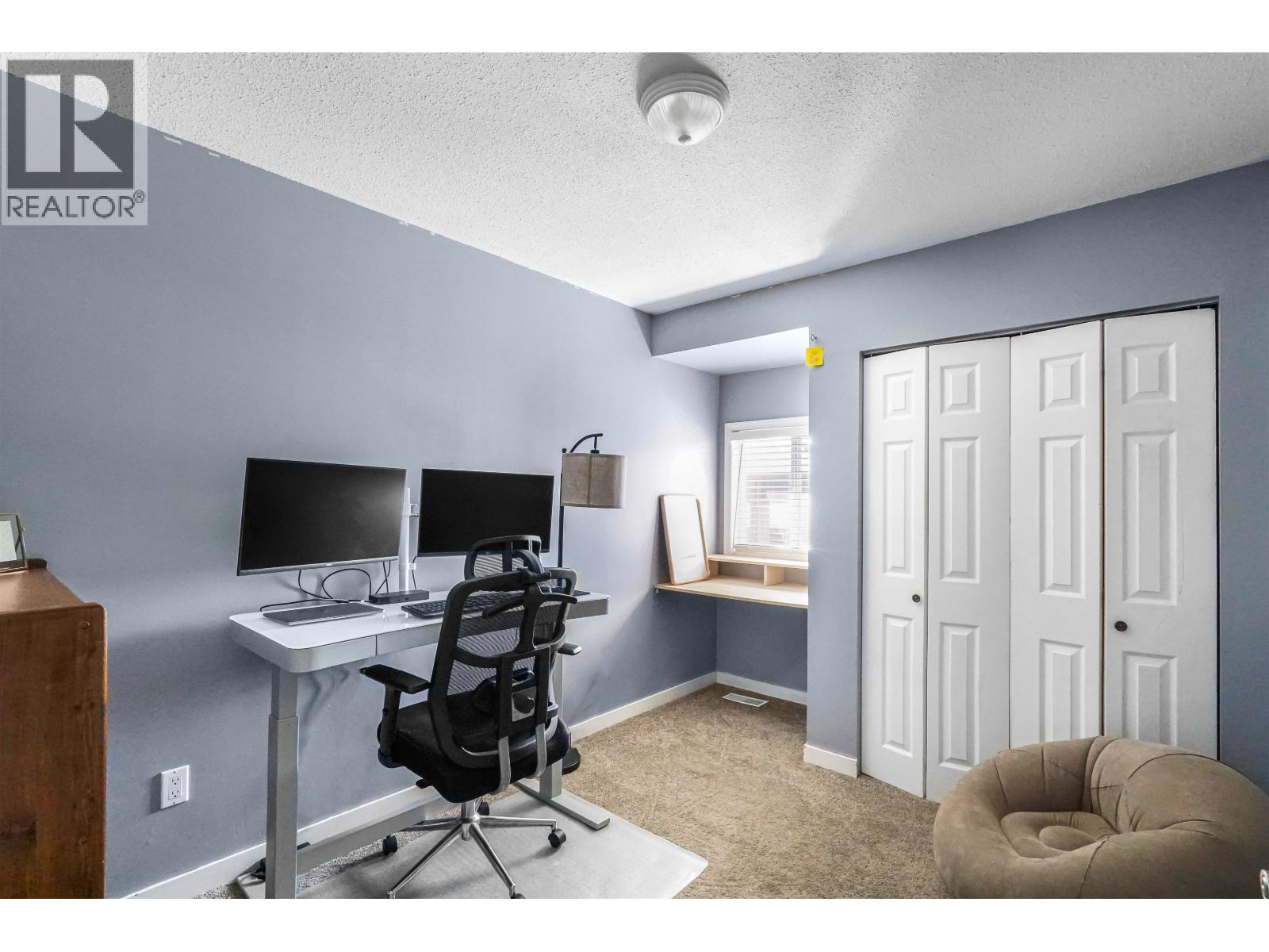 #2 20 CLIFFORD STREET - Image 13