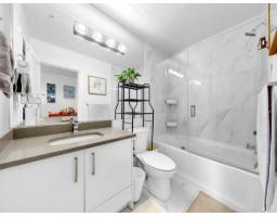 601 13978 Fraser Highway, Surrey, BC V3T0P2 Photo 10