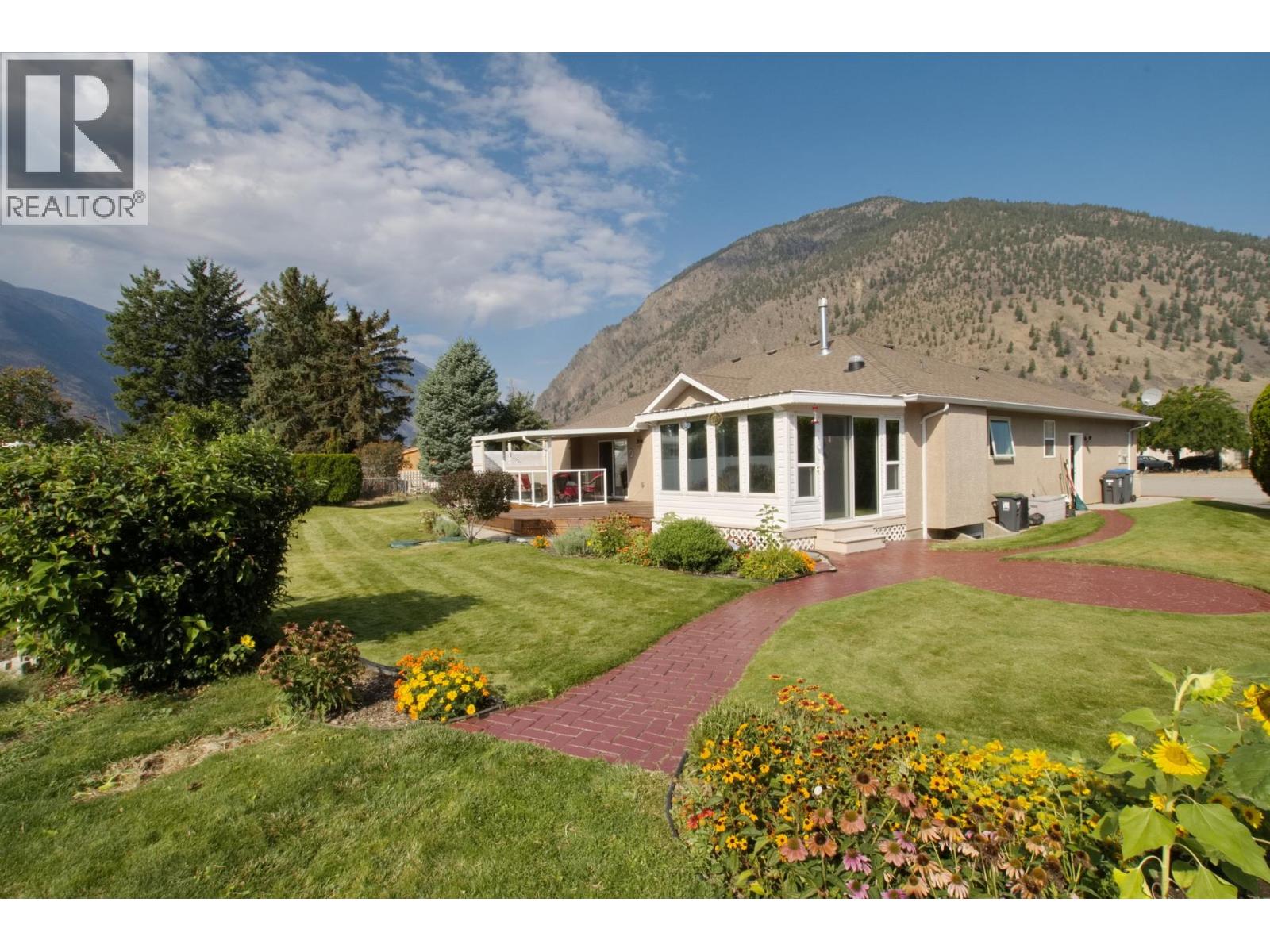 515 Vanderlinde Drive - 53