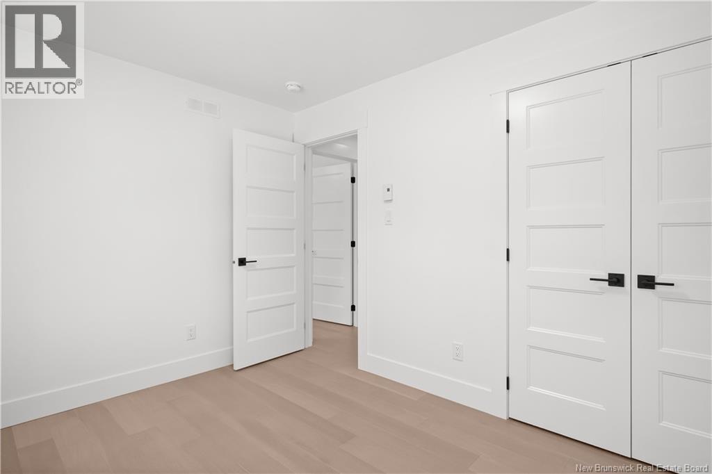172 Carrington Drive - 15