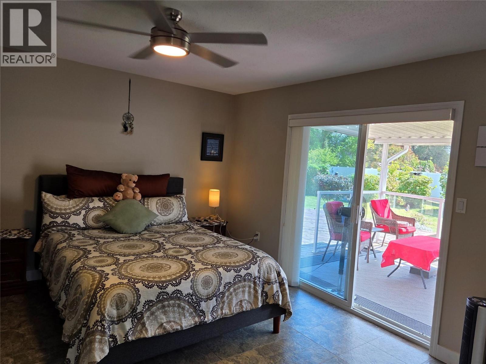 515 Vanderlinde Drive, Keremeos