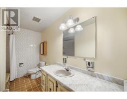9 Cheryl Court, Brampton, ON L6V3C2 Photo 13
