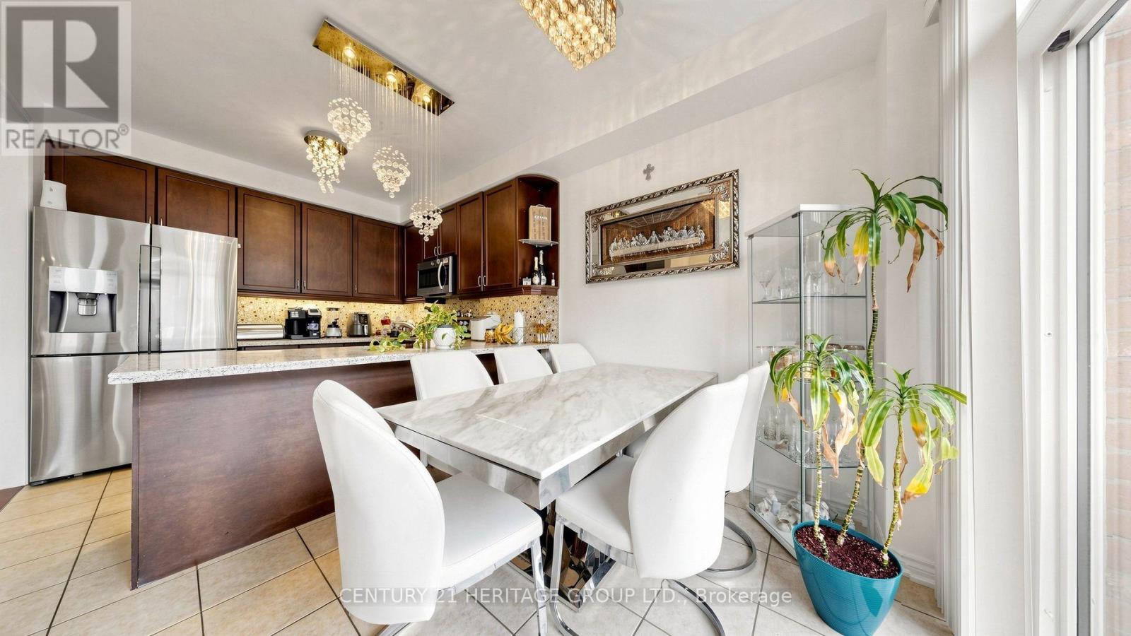 1491 HAWS CRESCENT - 11