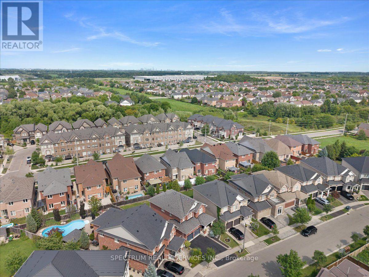 1379 ROLPH TERRACE - Image 33