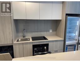 1607 - 395 Square One Drive, Mississauga, ON L5B0P6 Photo 10