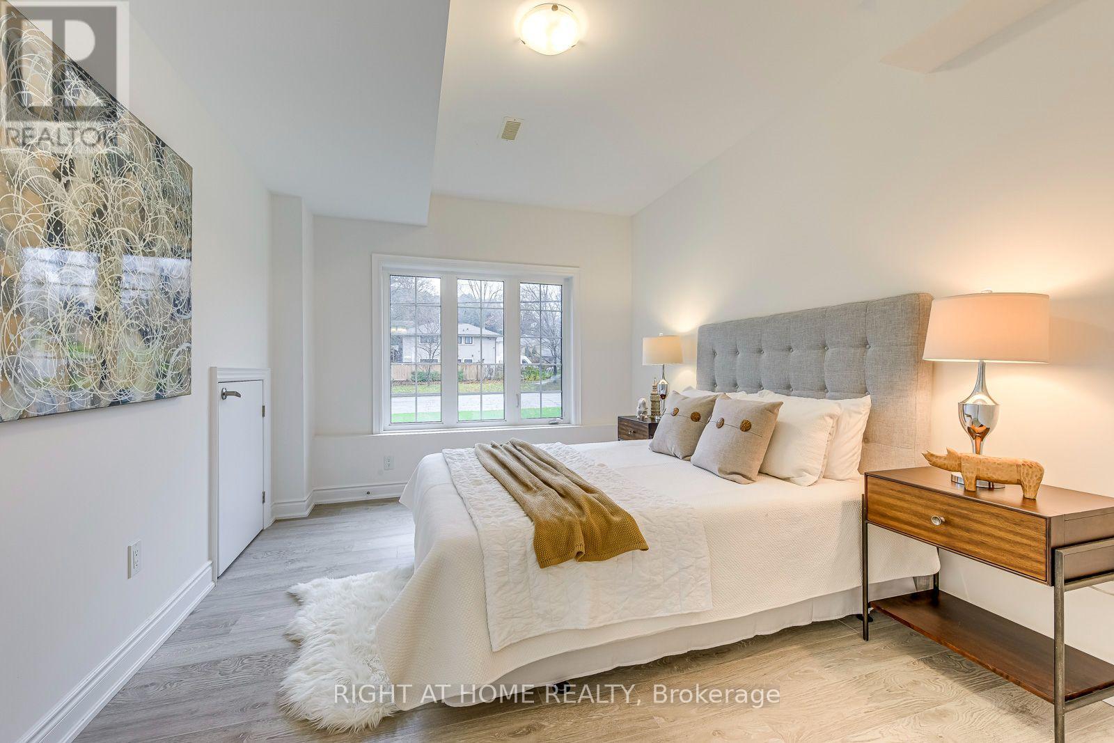 2575 ISLINGTON AVENUE - 43