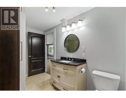 28 Flora Drive thumbnail 36