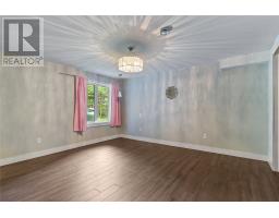 28 Flora Drive thumbnail 39