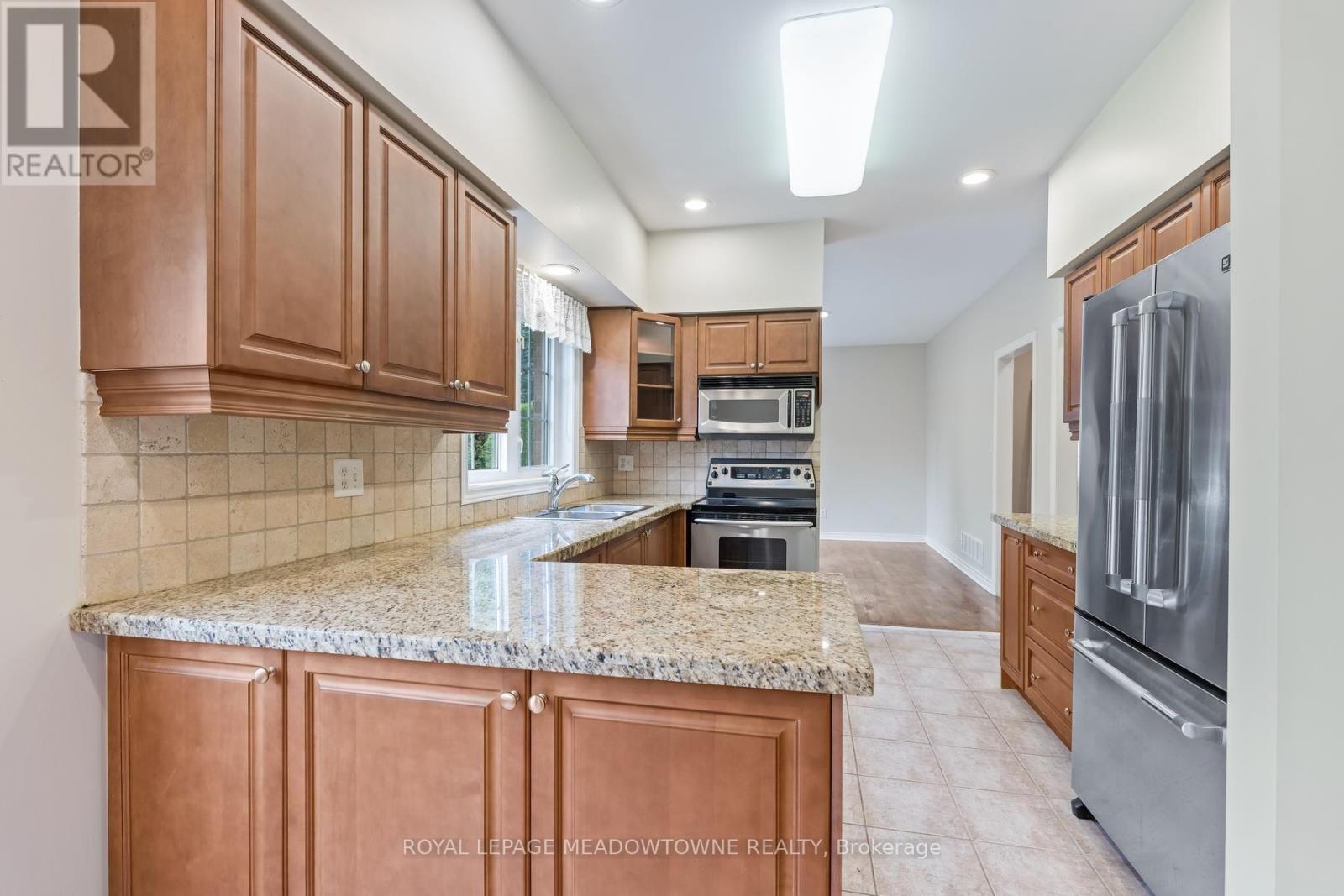 10 ORCHARD PARK GATE - 16