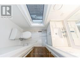 2579 Islington Avenue, Toronto, ON M9V4A2 Photo 21