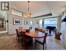 11677 Sunshine Coast Highway, Madeira Park, BC V0N2H1 Photo 13