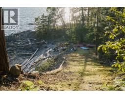 11677 Sunshine Coast Highway, Madeira Park, BC V0N2H1 Photo 34
