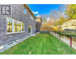 2579 Islington Avenue, Toronto, ON M9V4A2 Photo 46