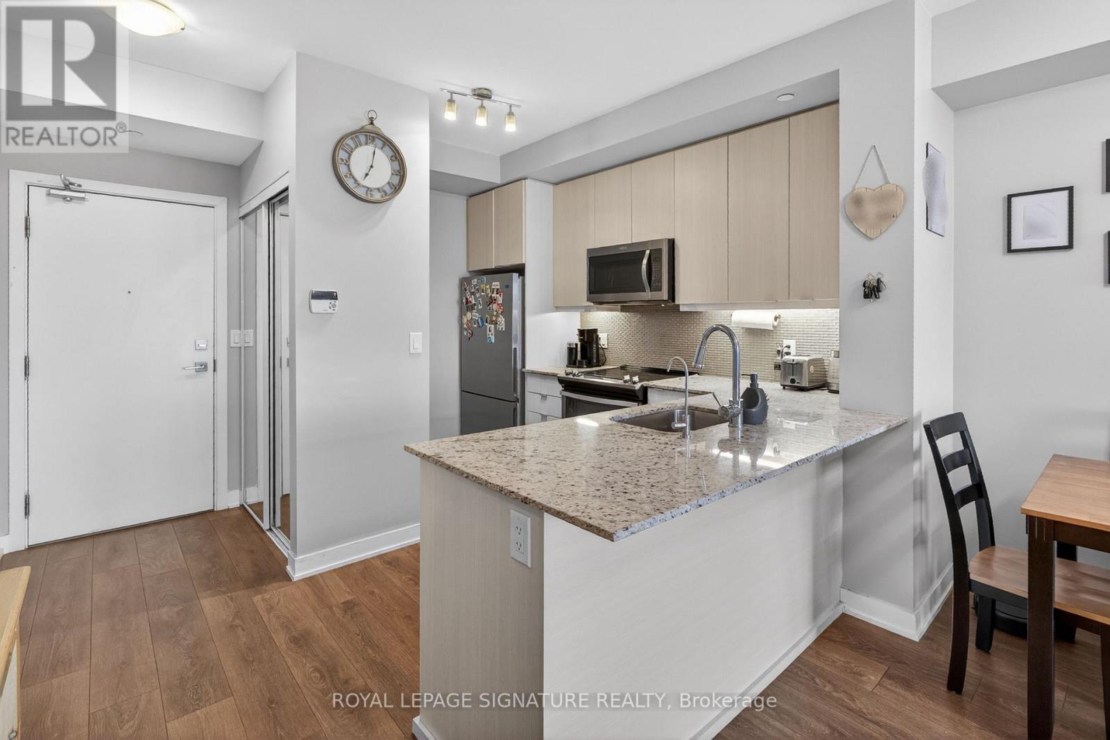 #1710 4633 GLEN ERIN DRIVE - 19
