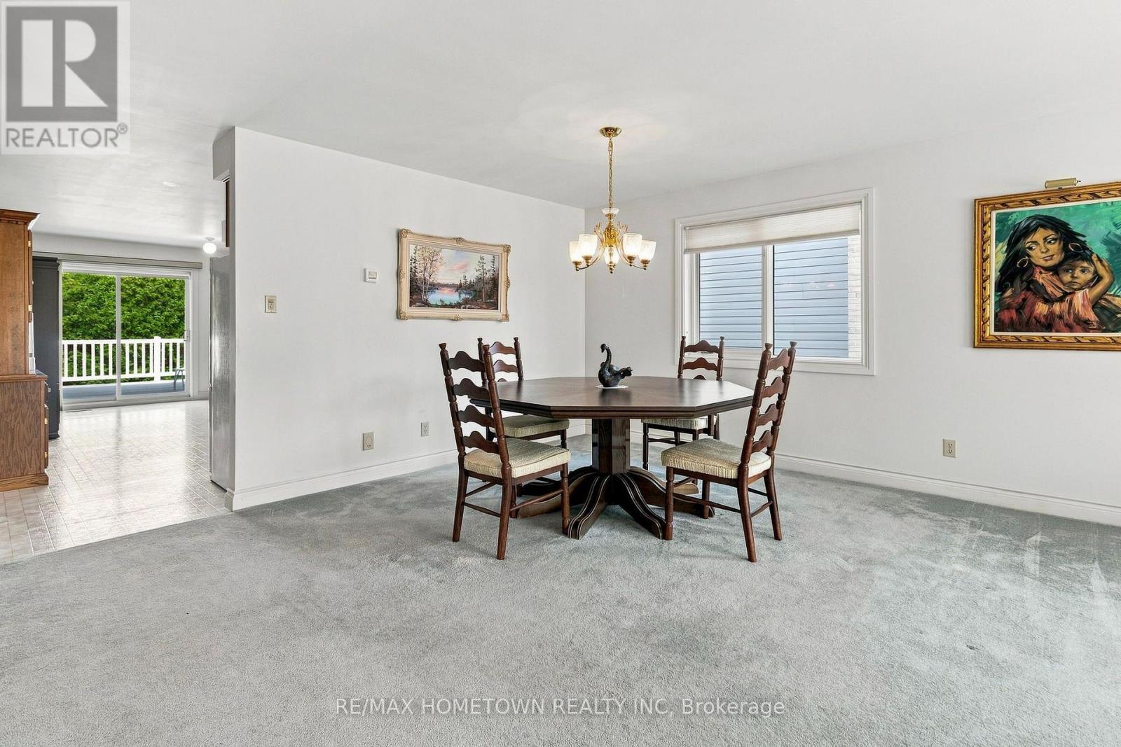 996 MASSIE DRIVE - 9
