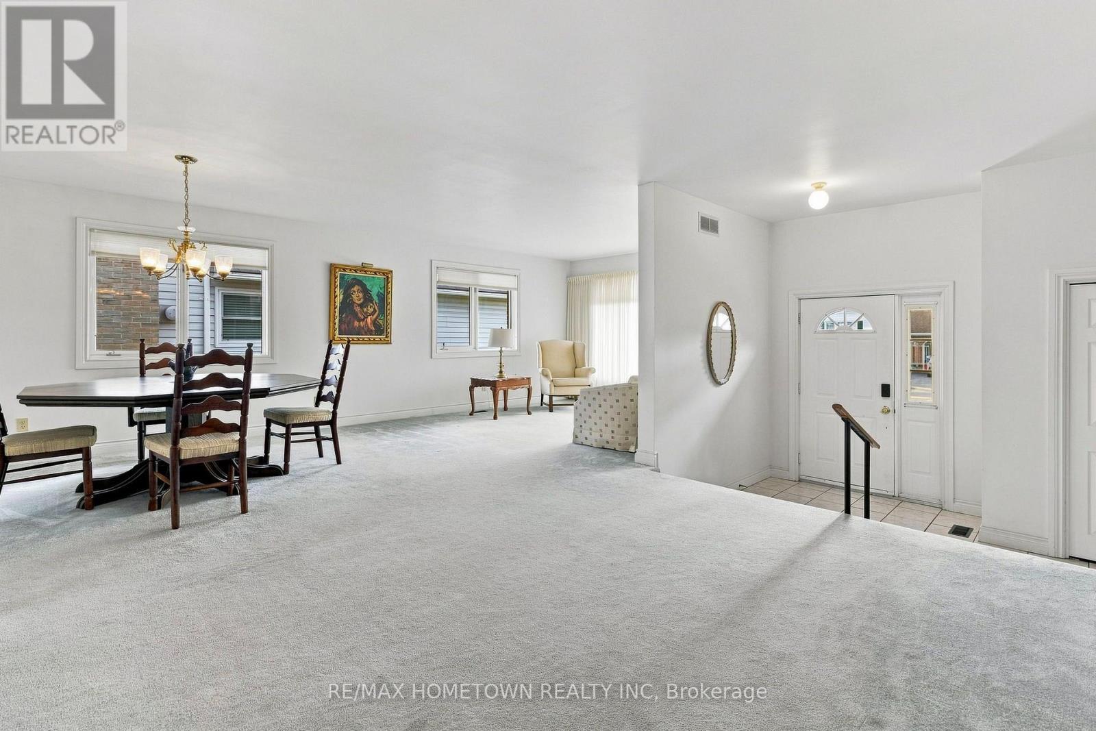 996 MASSIE DRIVE - Image 7