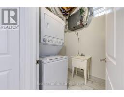 2581 Islington Avenue, Toronto, ON M9V4A2 Photo 42