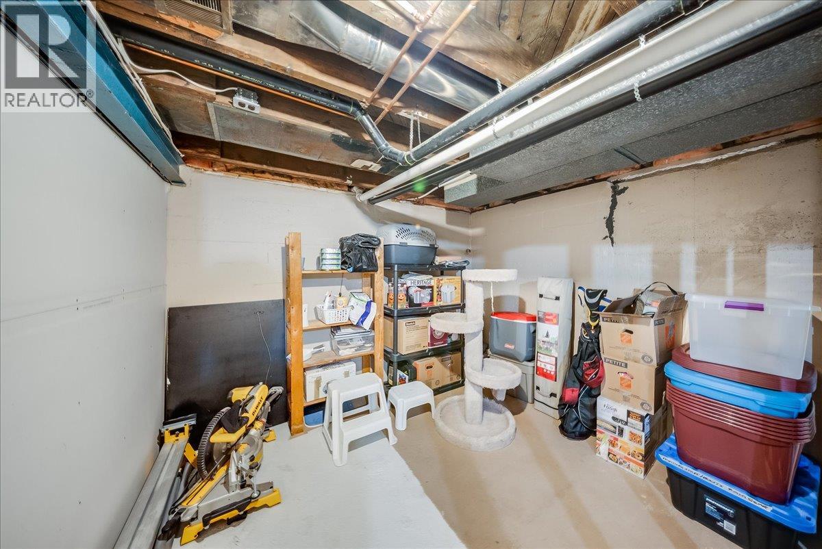 2250 Eighth Avenue, Trail