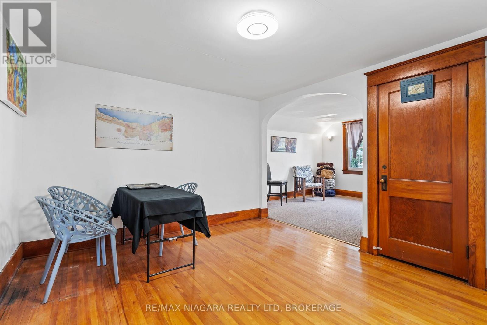 214 KENT STREET - Image 19