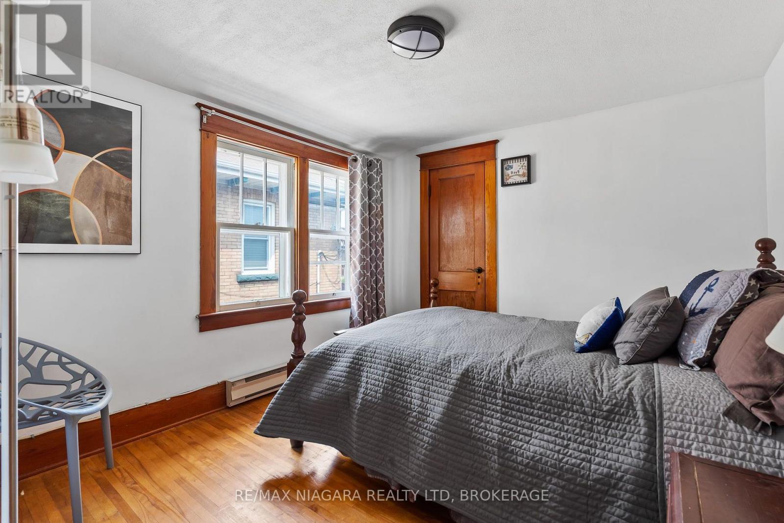 214 KENT STREET - Image 23
